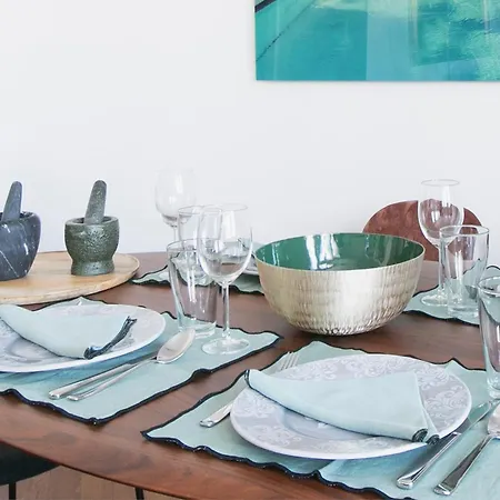 Magnificient 2 Bedrooms With Terrace Next To Champs-elysees - Pc62b Париж
