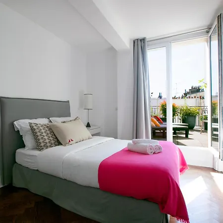 Magnificient 2 Bedrooms With Terrace Next To Champs-elysees - Pc62b Апартаменты
