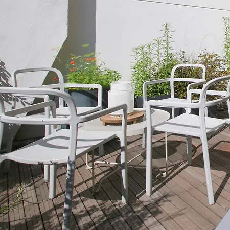 Apartment Magnificient 2 Bedrooms With Terrace Next To Champs-elysees - Pc62b