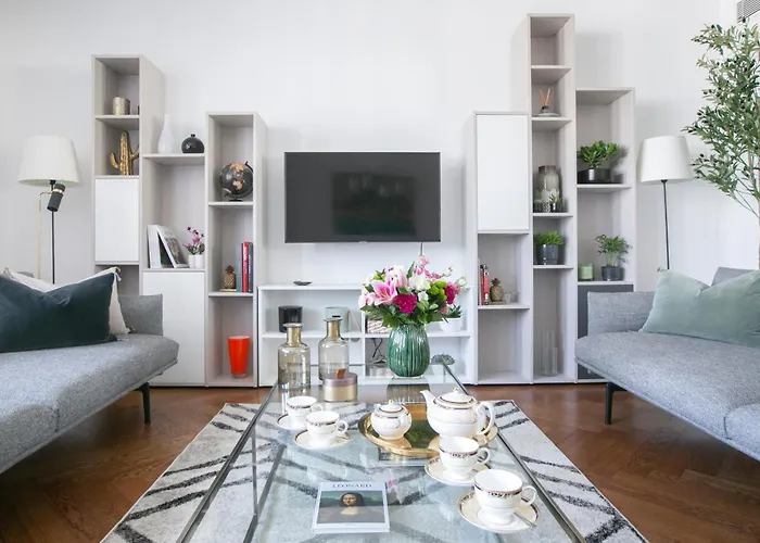アパート Magnificient 2 Bedrooms With Terrace Next To Champs-elysees - Pc62b *