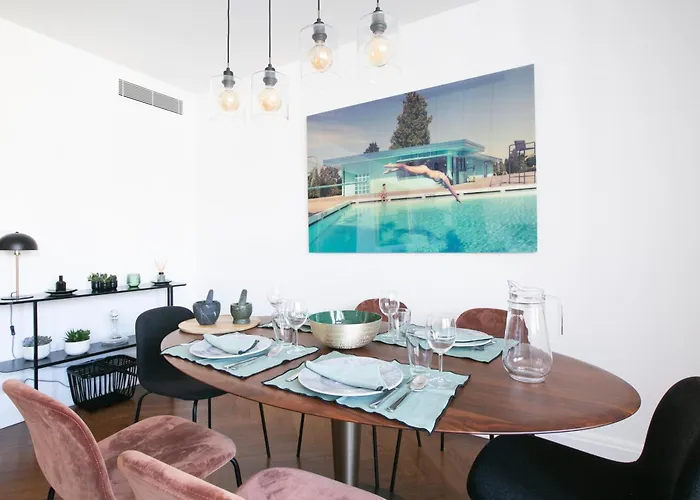 アパート Magnificient 2 Bedrooms With Terrace Next To Champs-elysees - Pc62b *